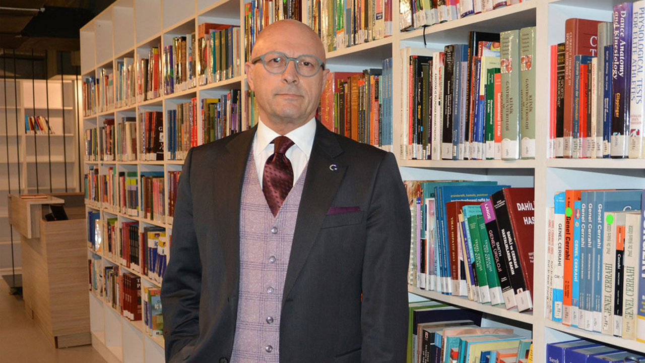 Diyanet'ten Erol Mütercimler'e suç duyurusu