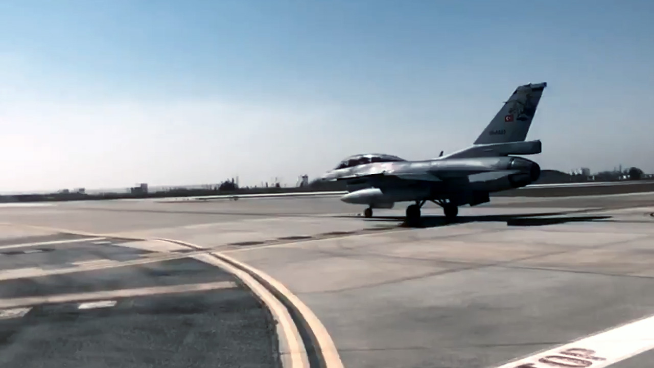 Türk F-16'ları Akdeniz'de!