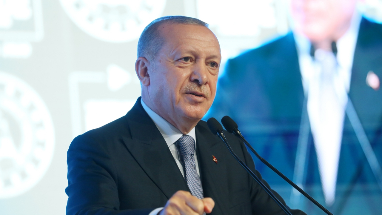 Cumhurbaşkanı Erdoğan: Senin şahsımla daha çok sıkıntın olacak