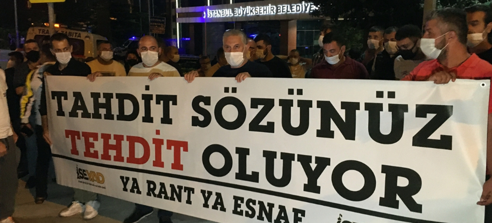 Servisçilerden İmamoğlu protestosu