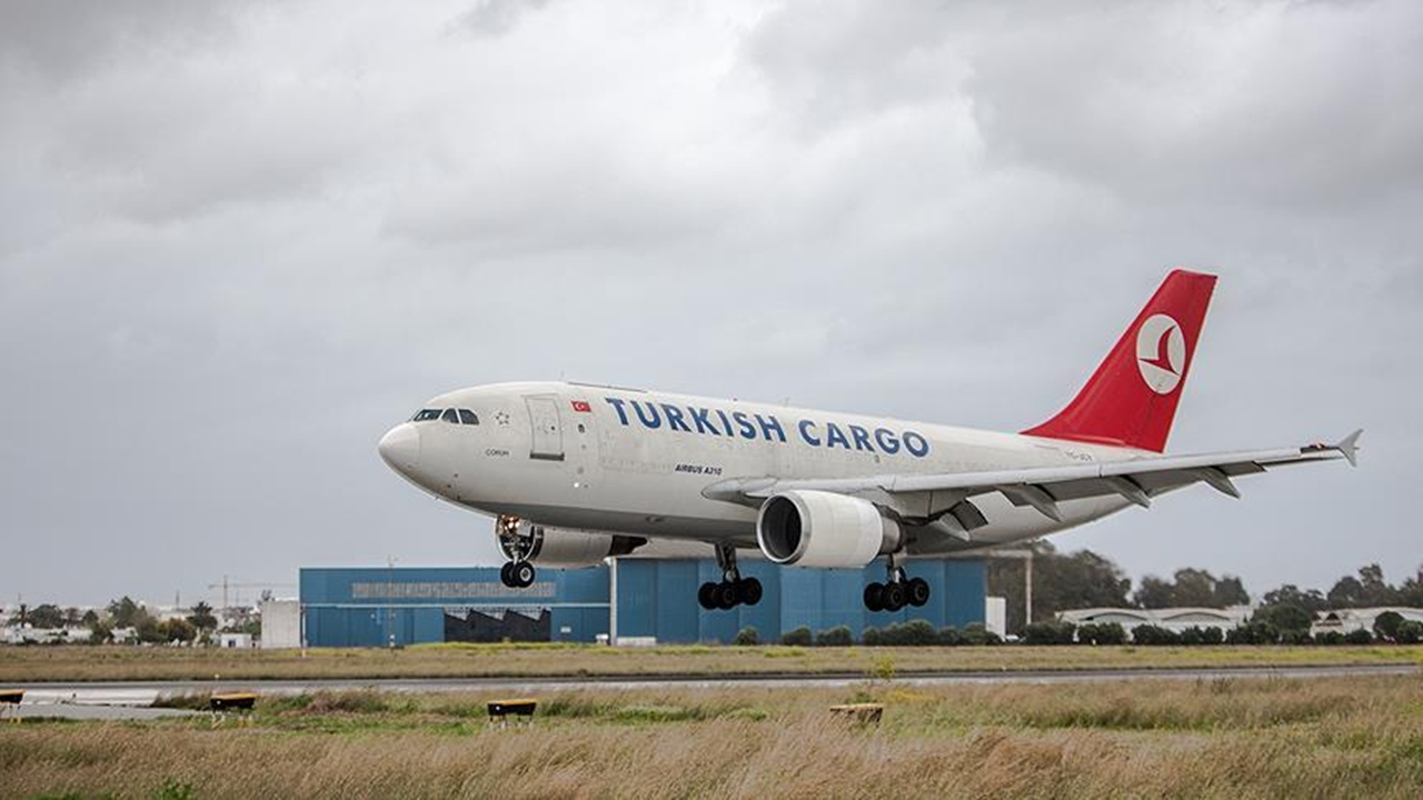 Turkish Cargo uçağının Beyrut'a inişine izin verilmedi
