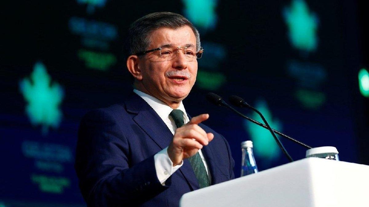 Davutoğlu'ndan Erdoğan'a televizyon çağrısı
