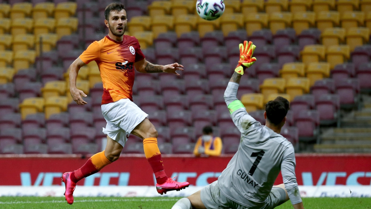 Galatasaray'da Emre Kılınç coşkusu