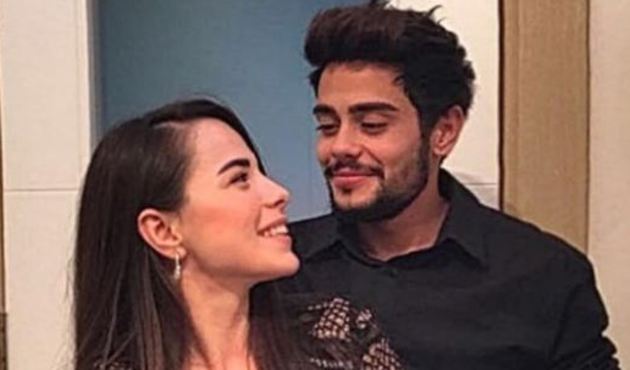 Rüzgar Erkoçlar'dan romantik teklif!
