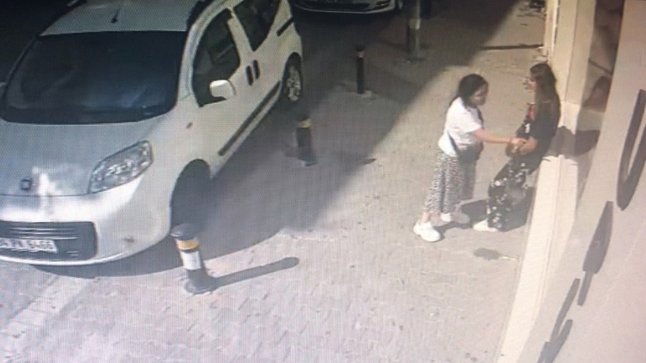 Sokak ortasında birbirine girdiler!