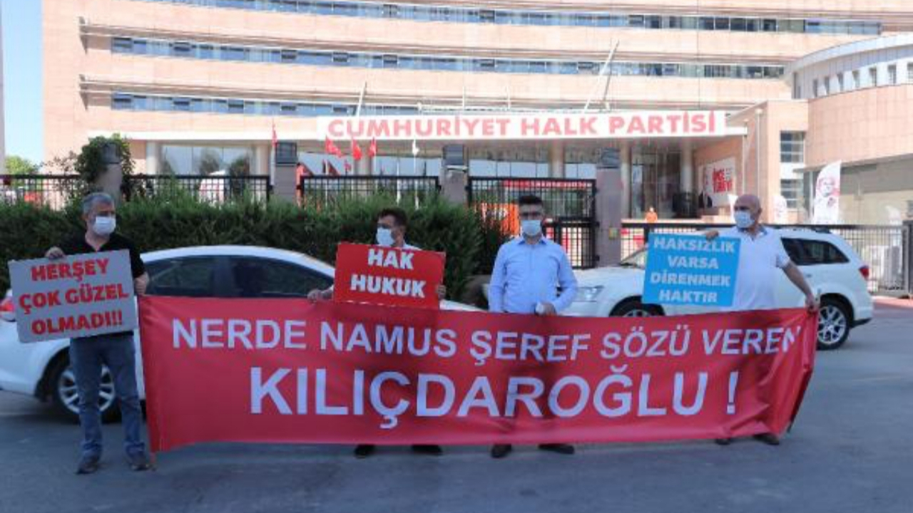 İşten çıkarılan işçilerden, CHP önünde tepki