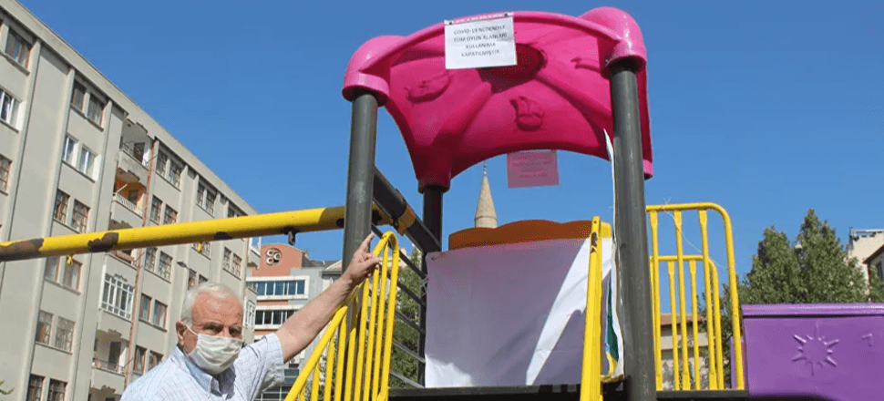 Çocuk parkları 1 ay süreyle kapatıldı