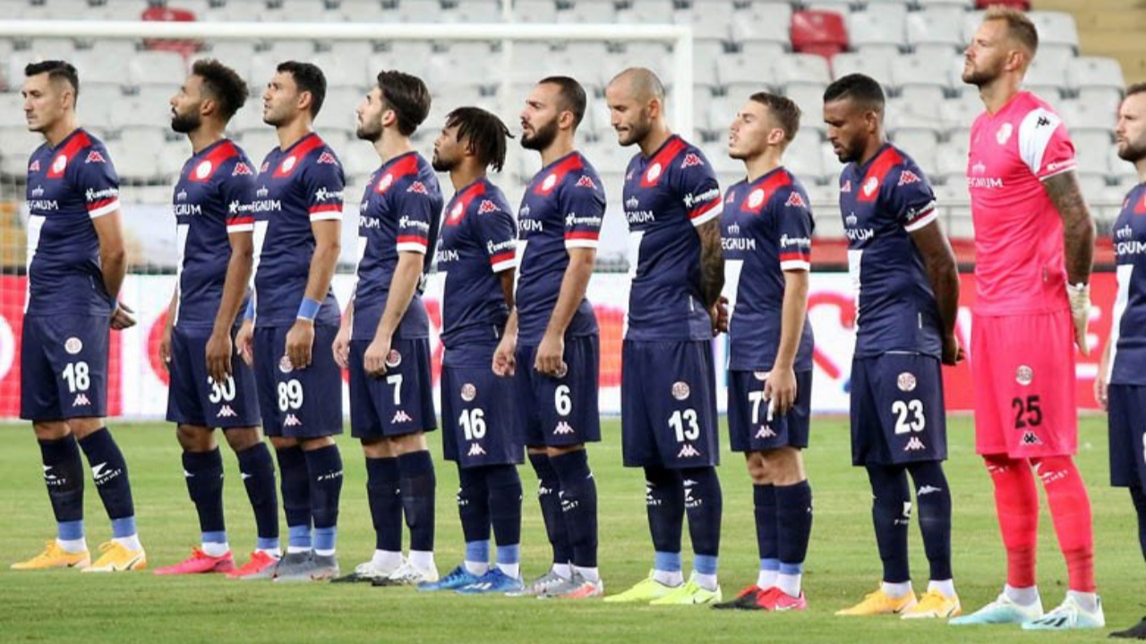 Beşiktaş maçı öncesi Antalyaspor'da korona şoku