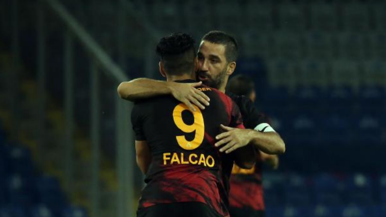Terim'in en büyük yardımcısı Arda