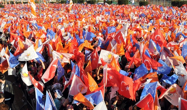 AK Parti'den referandum kampanyasında sürpriz taktik!
