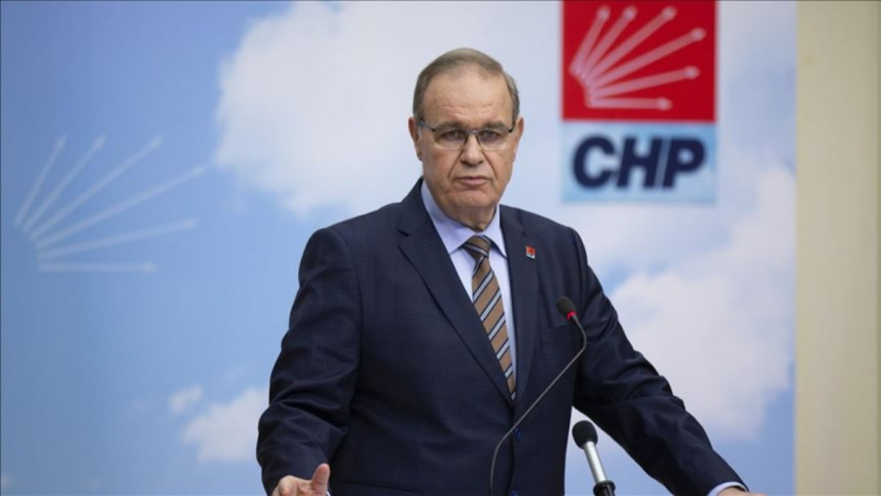 Faik Öztrak'tan haber var!