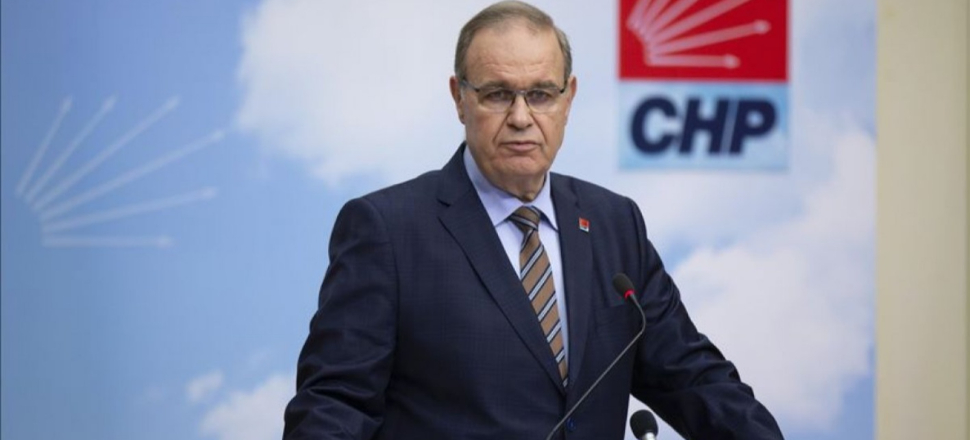 Faik Öztrak'tan haber var!