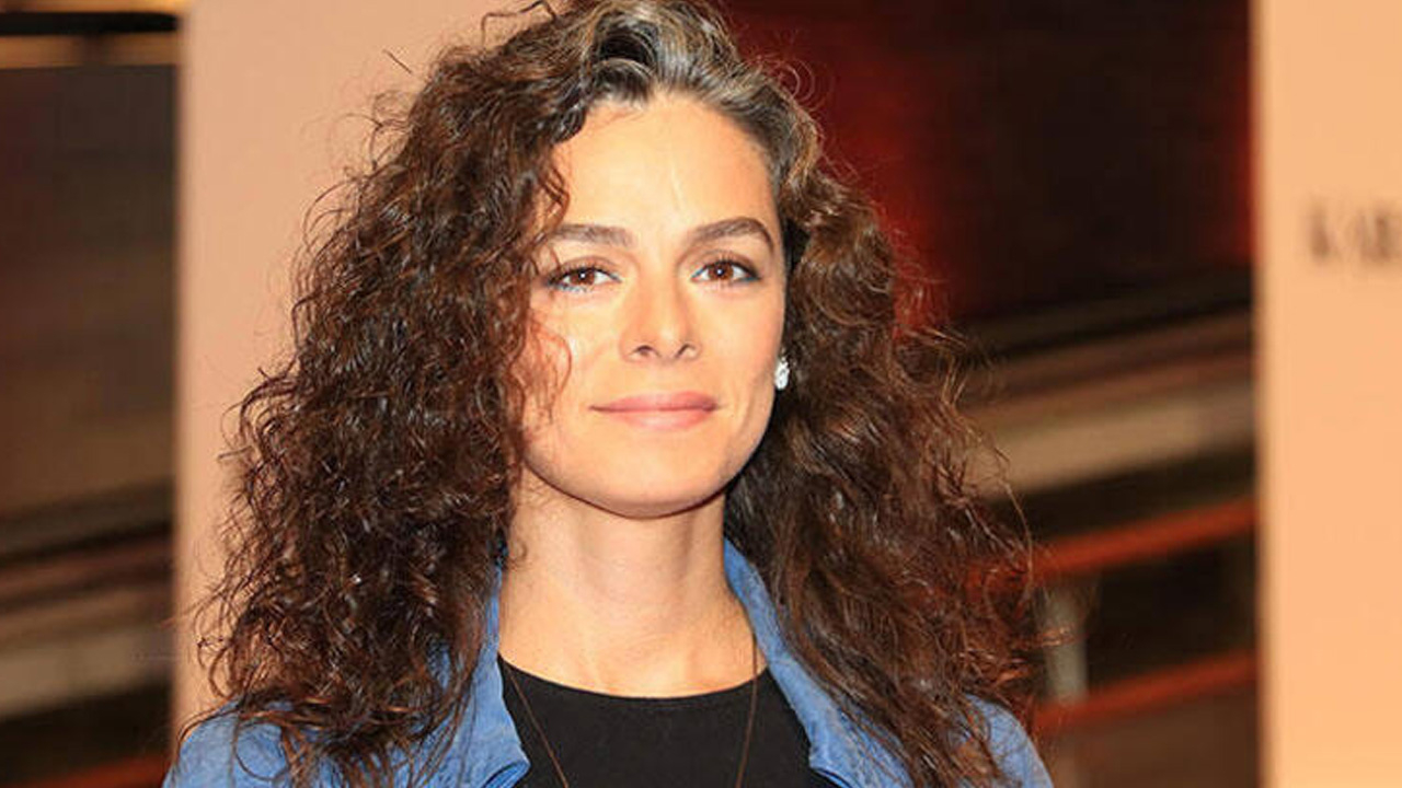 Özge Özpirinçci imaj değişikliğine gitti!
