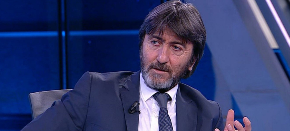 Sabah grubu adına sözü Mevlüt Tezel aldı