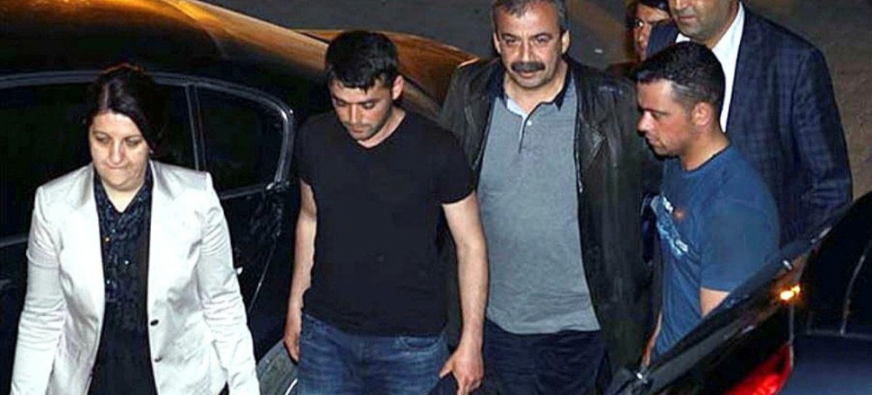 Askerleri kaçırıp HDP'ye teslim etmişti
