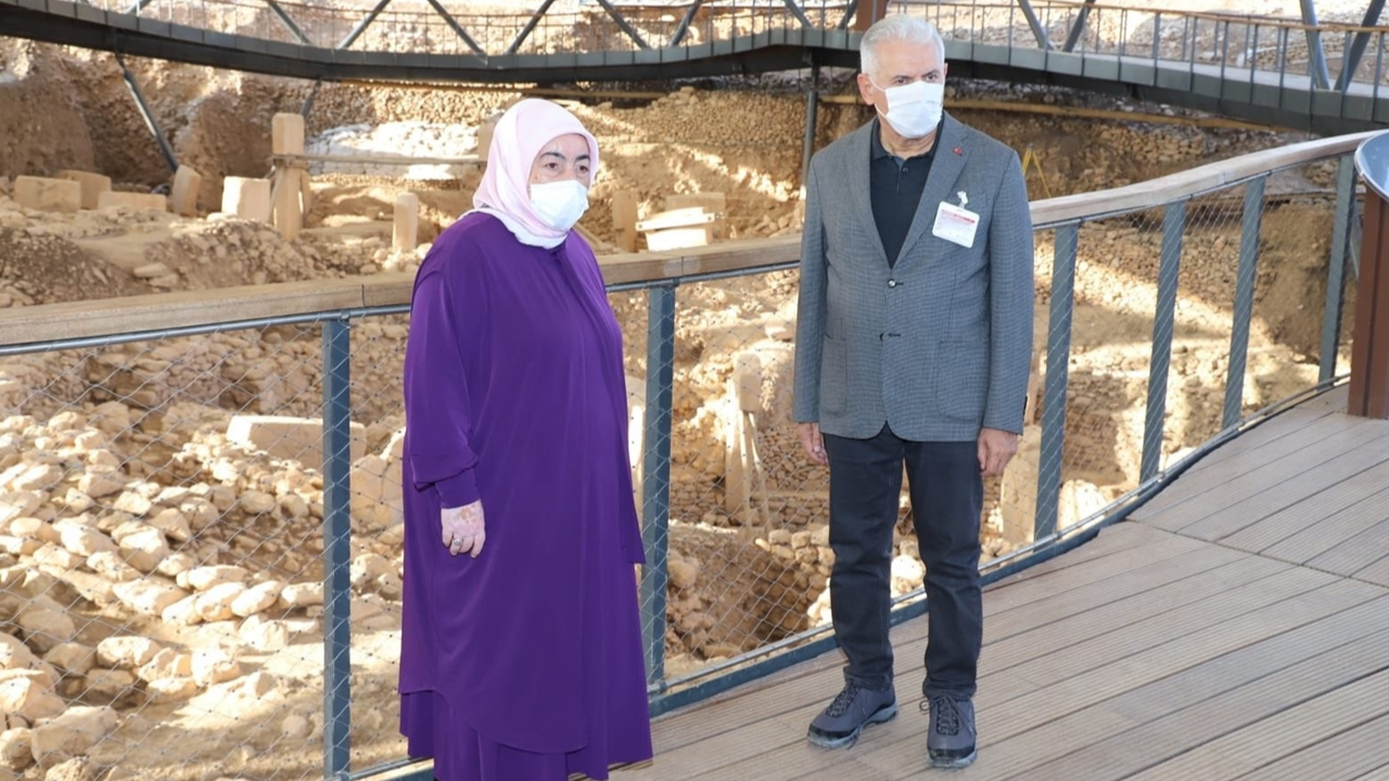Binali ve Semiha Yıldırım'dan Göbeklitepe ziyareti