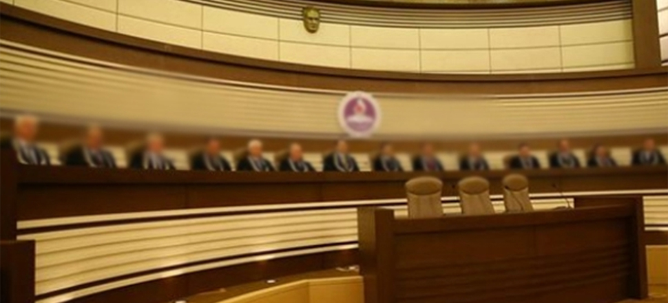 AYM süresiz nafakada noktayı koydu: İptal edilemez