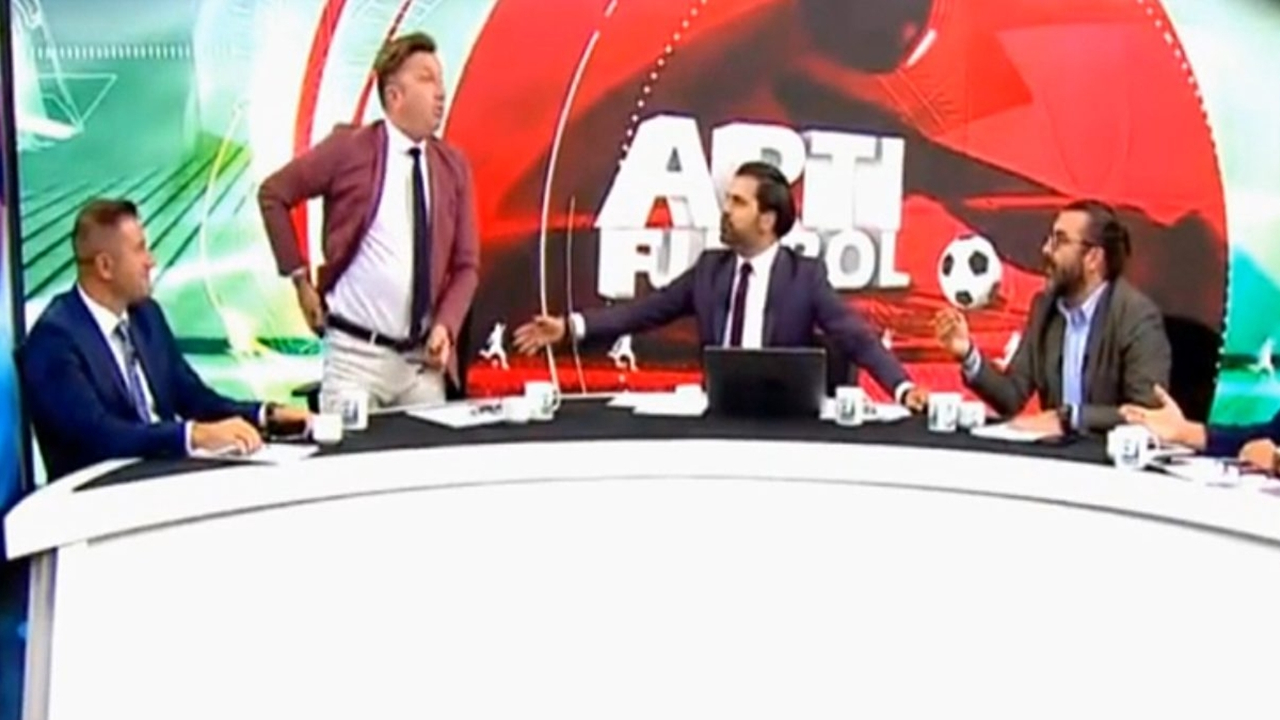 Emre Bol'a kızan Evren Turhan canlı yayını terk etti
