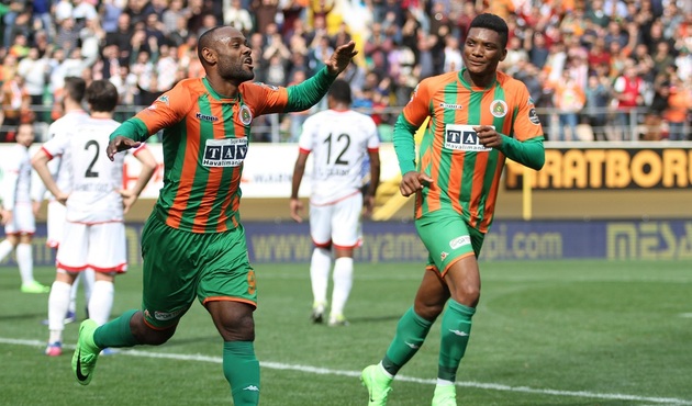 Süper Lig'de yabancı kuralı yeniden değişiyor!