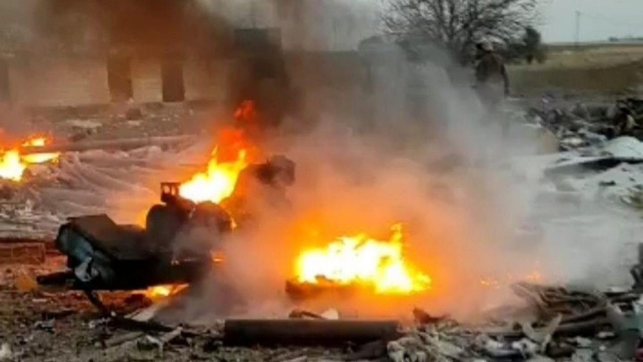 Resulayn'da bomba yüklü araçla saldırı!