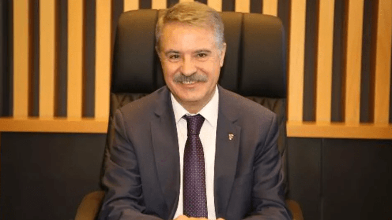 Bir belediye başkanı daha korona!