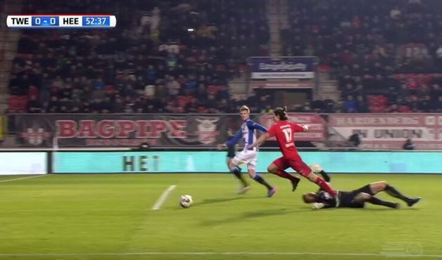 Hollanda Enes Ünal'ın bu hareketini konuşuyor!