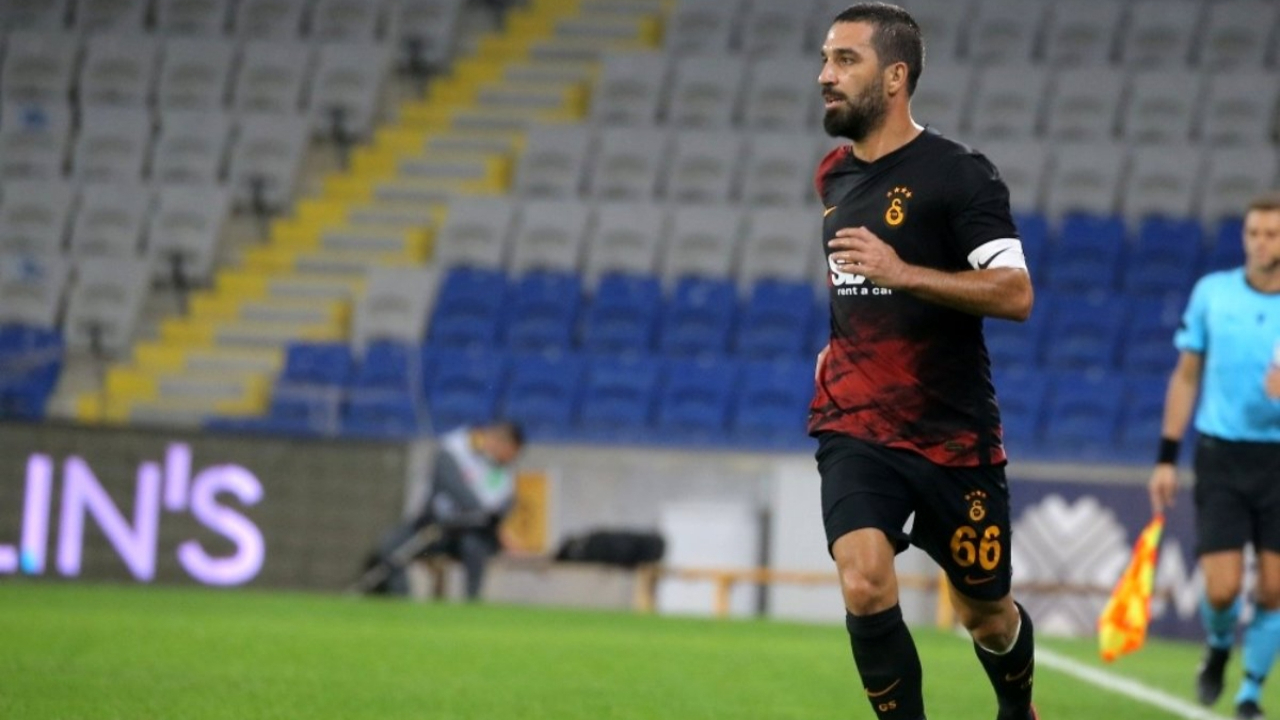 Arda Turan Rangers'a gelmek istiyordu