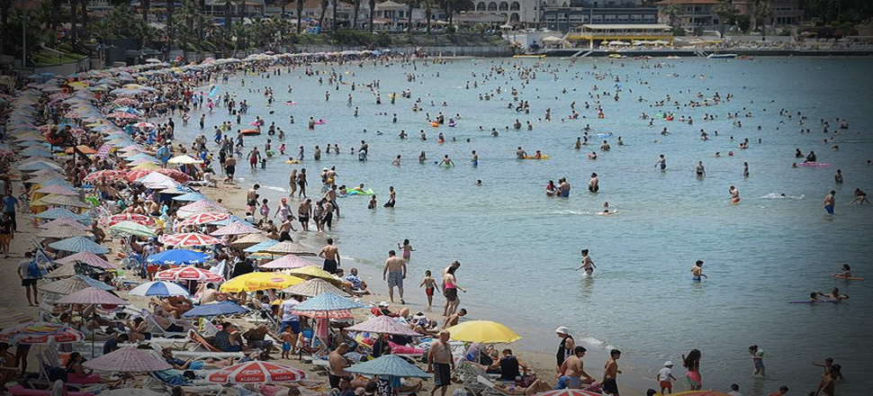 Kuşadası'nın nüfusu 35 ili geçti!