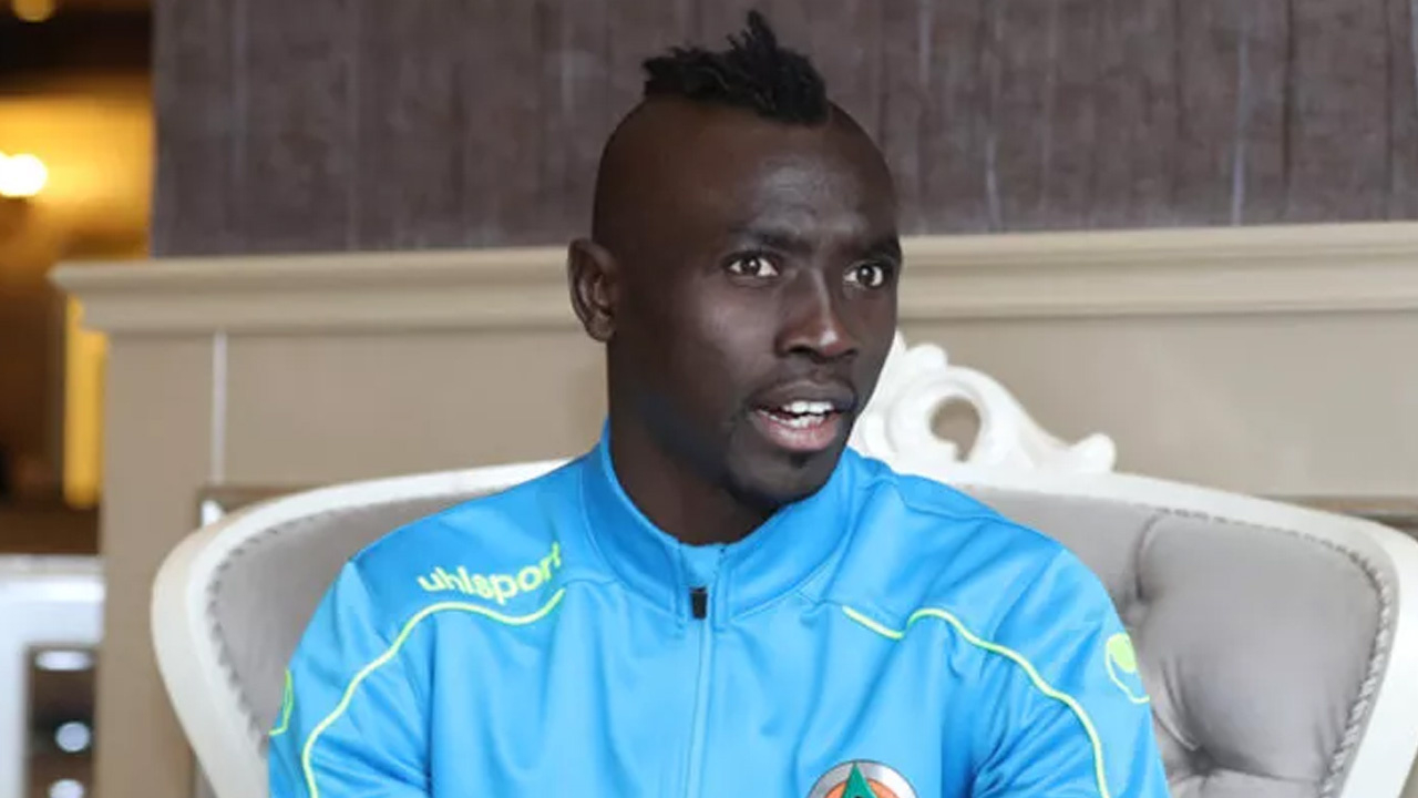 Fenerbahçe Papiss Cisse'yi İstanbul'a davet etti!