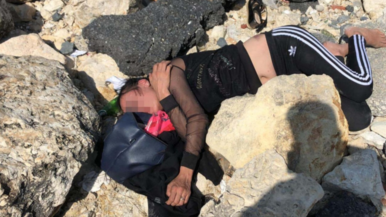 Kayalıktaki kadınla ilgili gerçek bambaşka