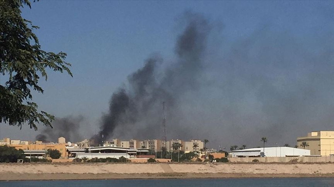 Irak'ta Havalimanı'na füze saldırısı