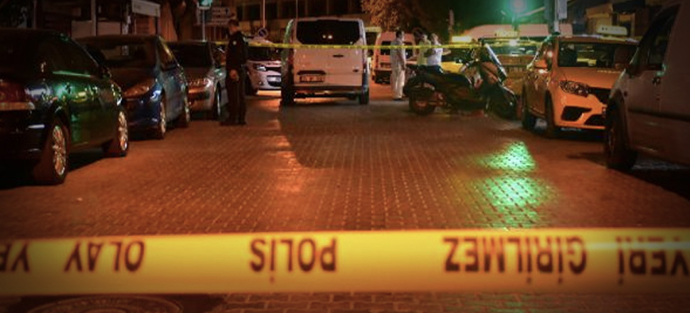 Taksicilerin müşteri kavgası: 1'i ağır, 4 yaralı