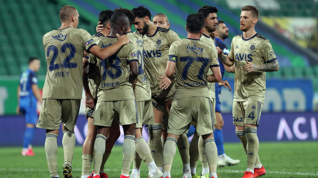 Fenerbahçe İsviçreli forveti kiraladı
