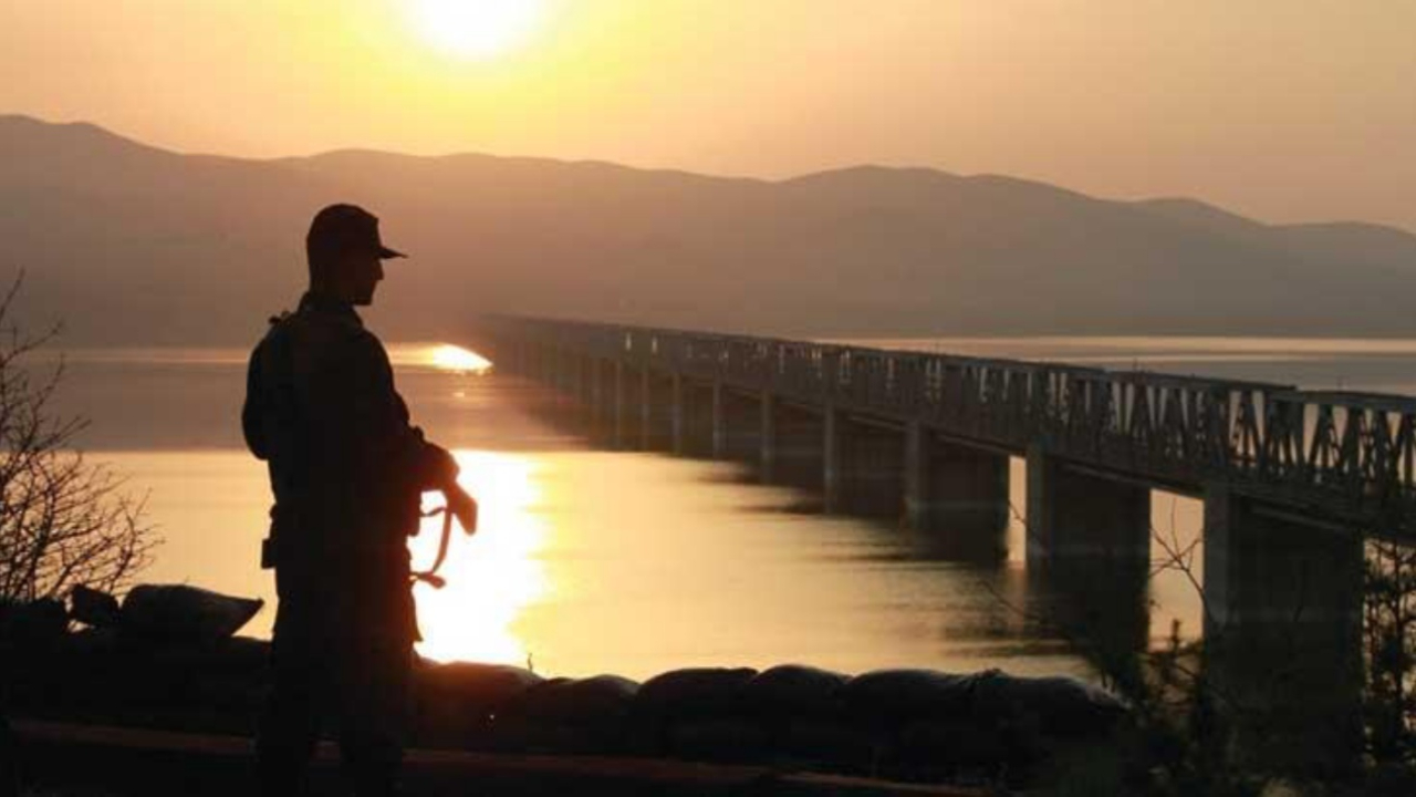 Yunanistan'a geçerken yakalandılar