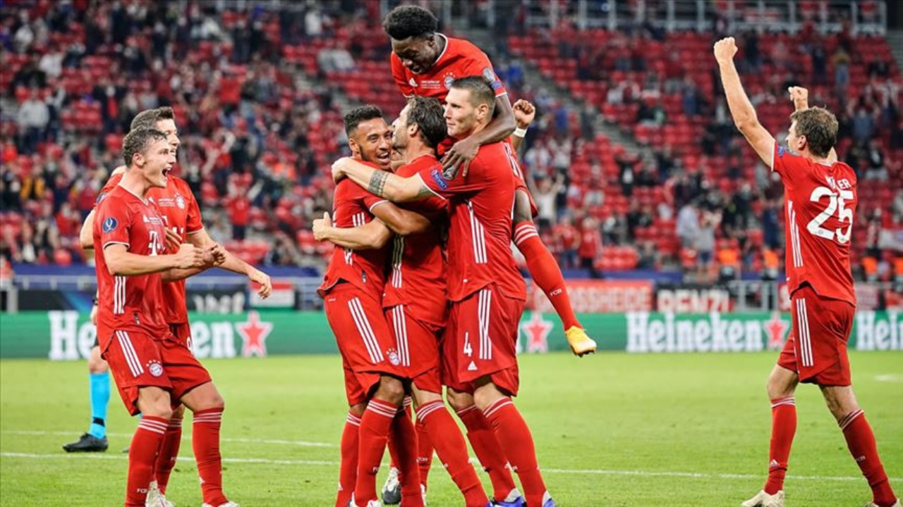 UEFA'dan yüzde 30 seyircili maç kararı!