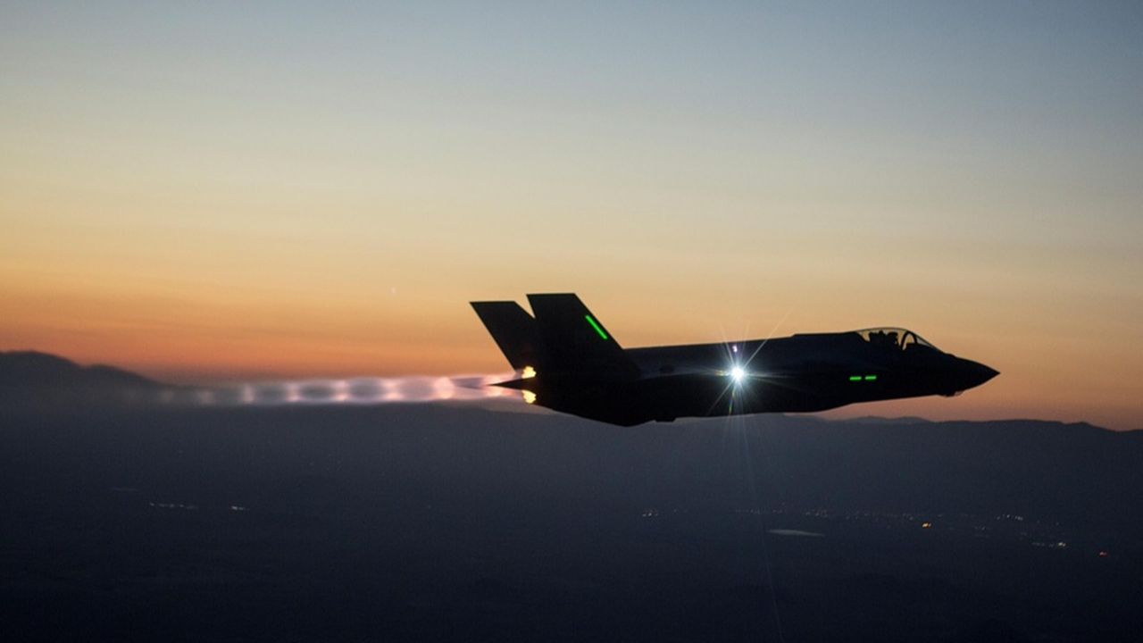 ABD'ye ait F-35 böyle düştü