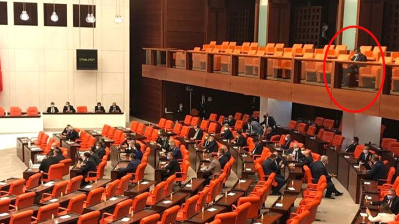 Yasama yılı açılışında dikkat çeken kare