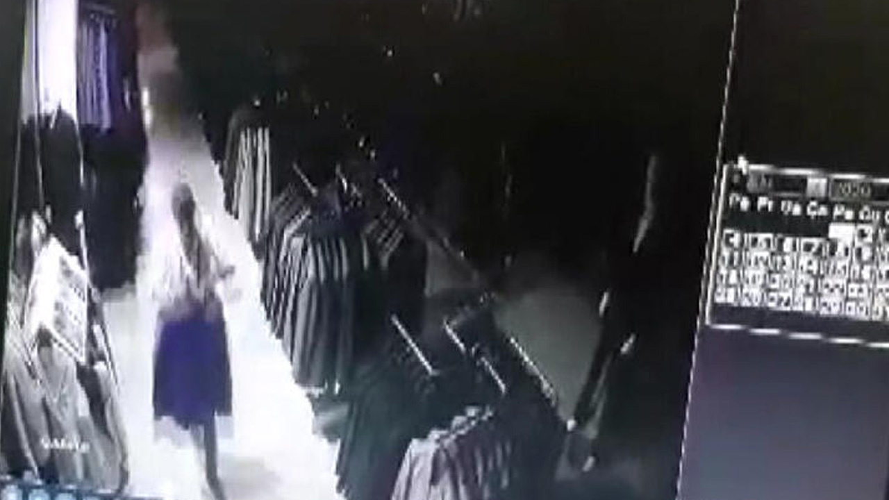 Otostop çektiği polislere yakalandı!