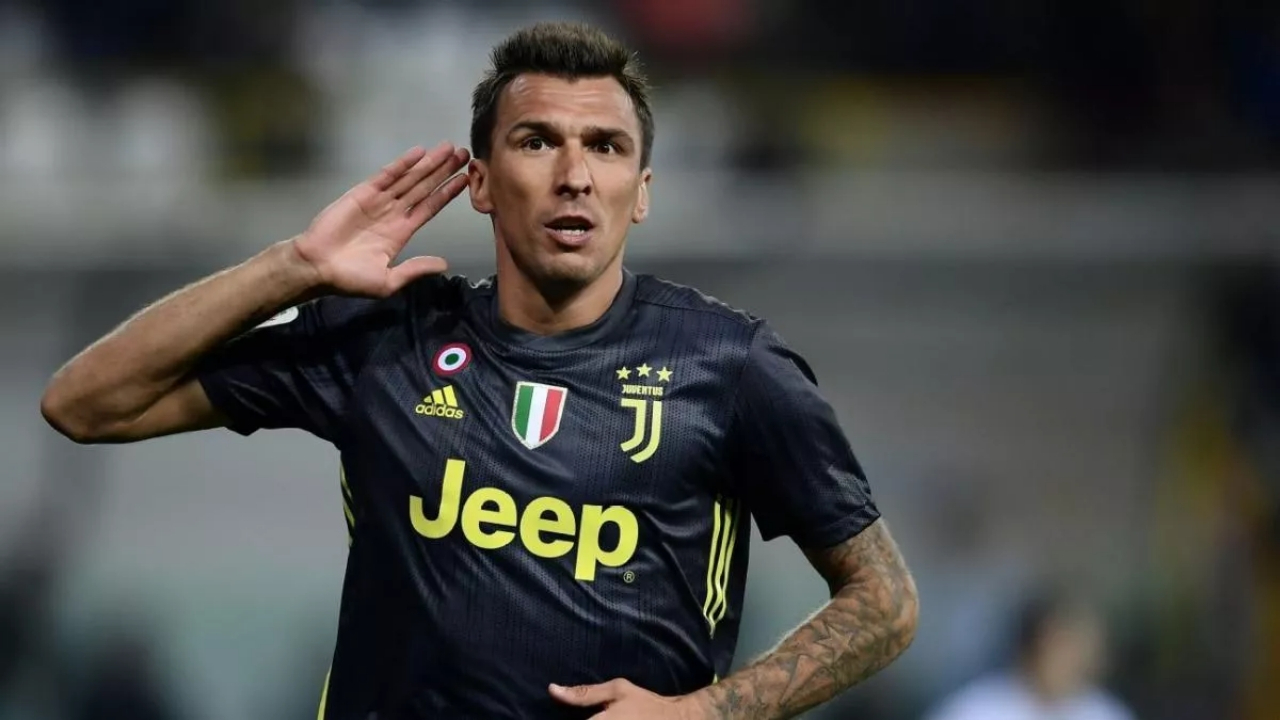Medipol Başakşehir'de Mandzukic sesleri