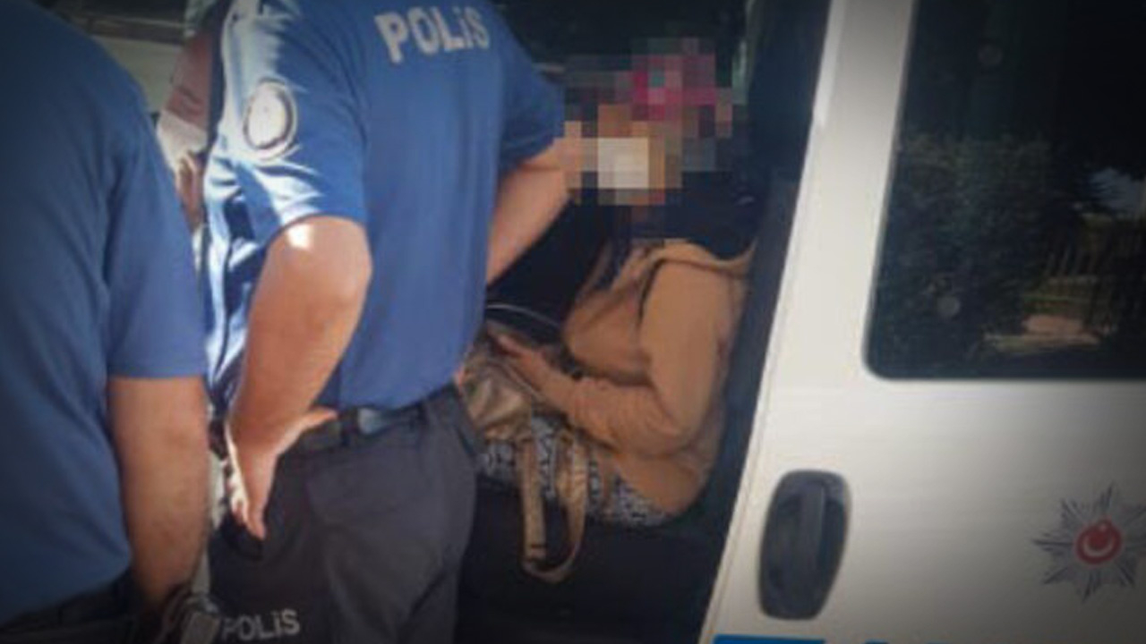 Evde sevgilisi ile birlikte yakaladığı genci bıçakladı!