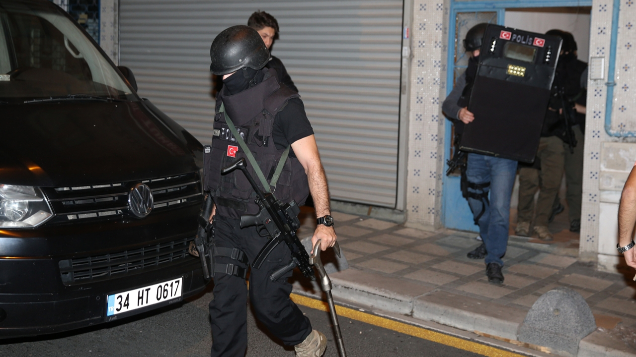 İstanbul'da 'Yabancı Terörist Savaşçı' operasyonu
