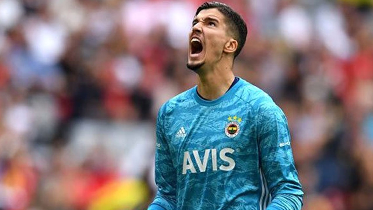 A Milli Takım'da Altay Bayındır tartışması