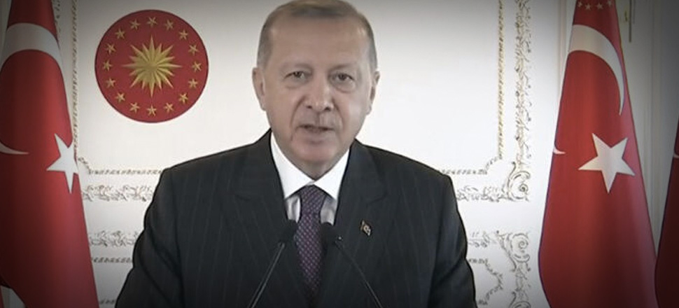 Erdoğan: Suriye ya bize söz verildiği gibi temizlenir ya da biz temizleriz!