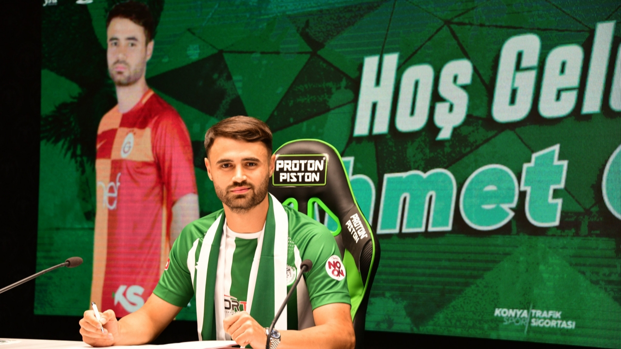 Ahmet Çalık Konya'yla imzaladı