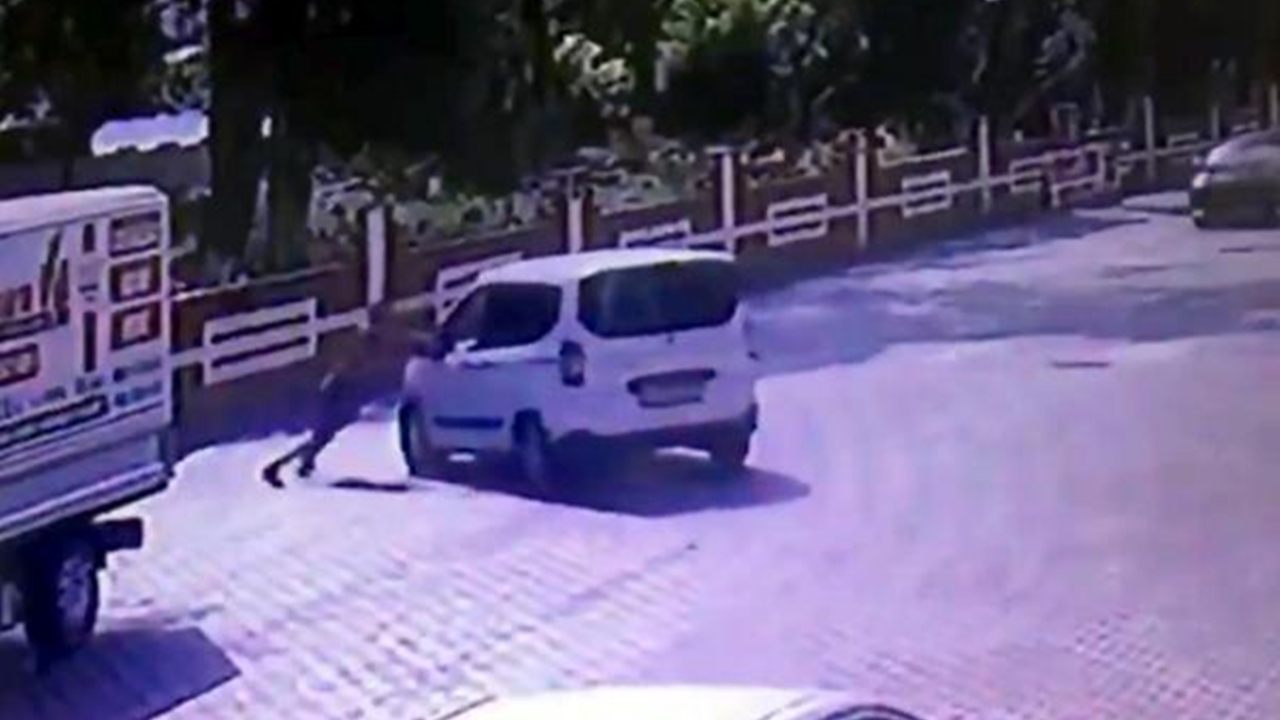 Sürücüsüz aracın kaza yapmasını böyle önledi
