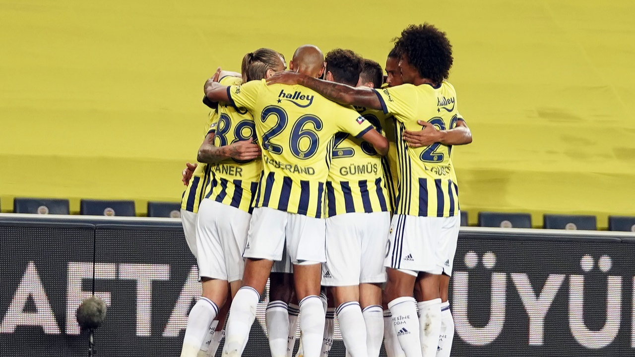 Spor Yazarlarından Fenerbahçe yorumları!