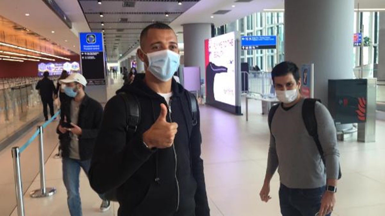 Vitor Hugo İstanbul'a indi!