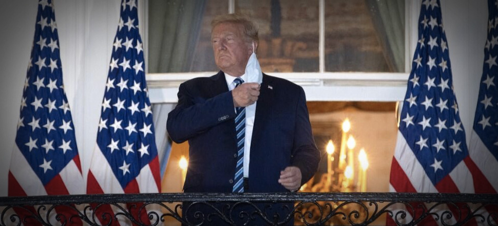 Taburcu olan Trump Beyaz Saray'a döndü! Nefes almakta zorlandı maskeyi çıkardı