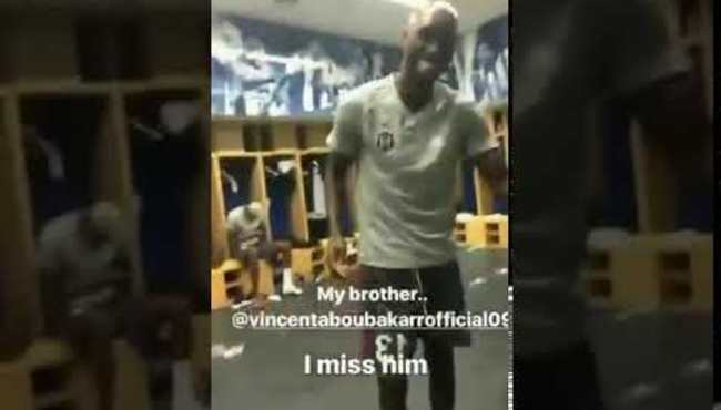 Aboubakar, Beşiktaş soyunma odasında...