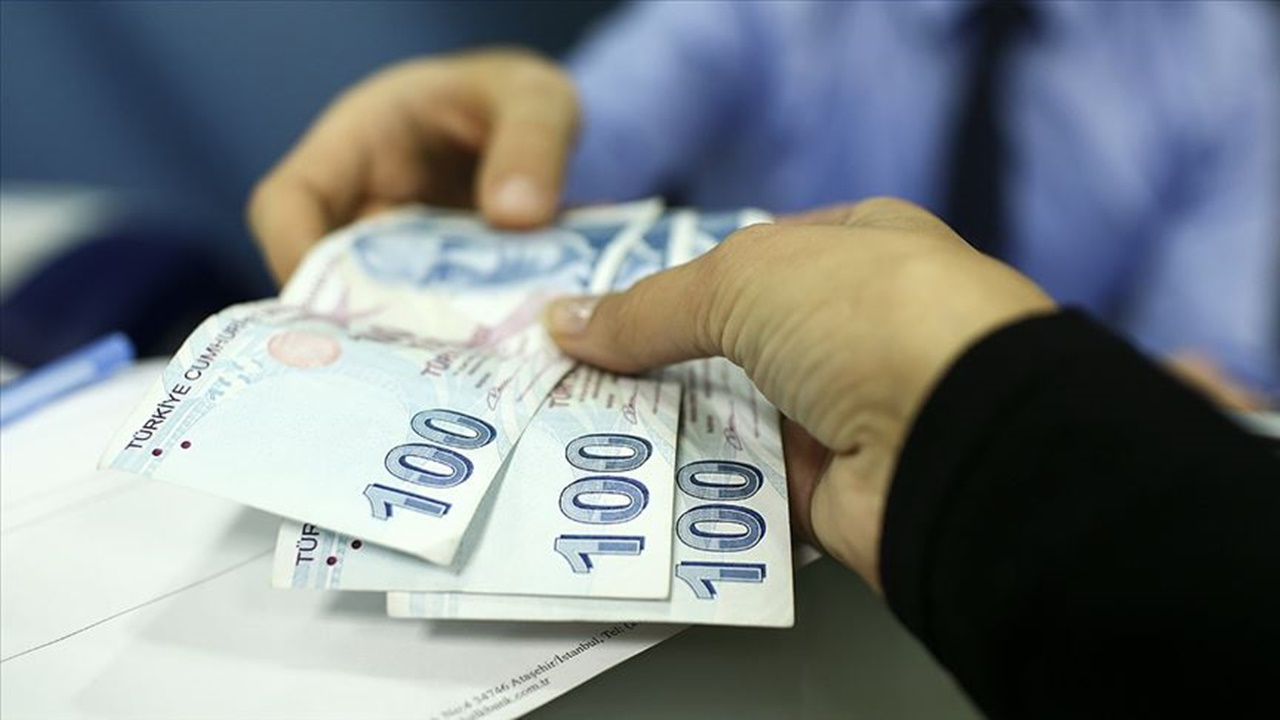 Ekim ayı ödemeleri hesaplara yatmaya başladı